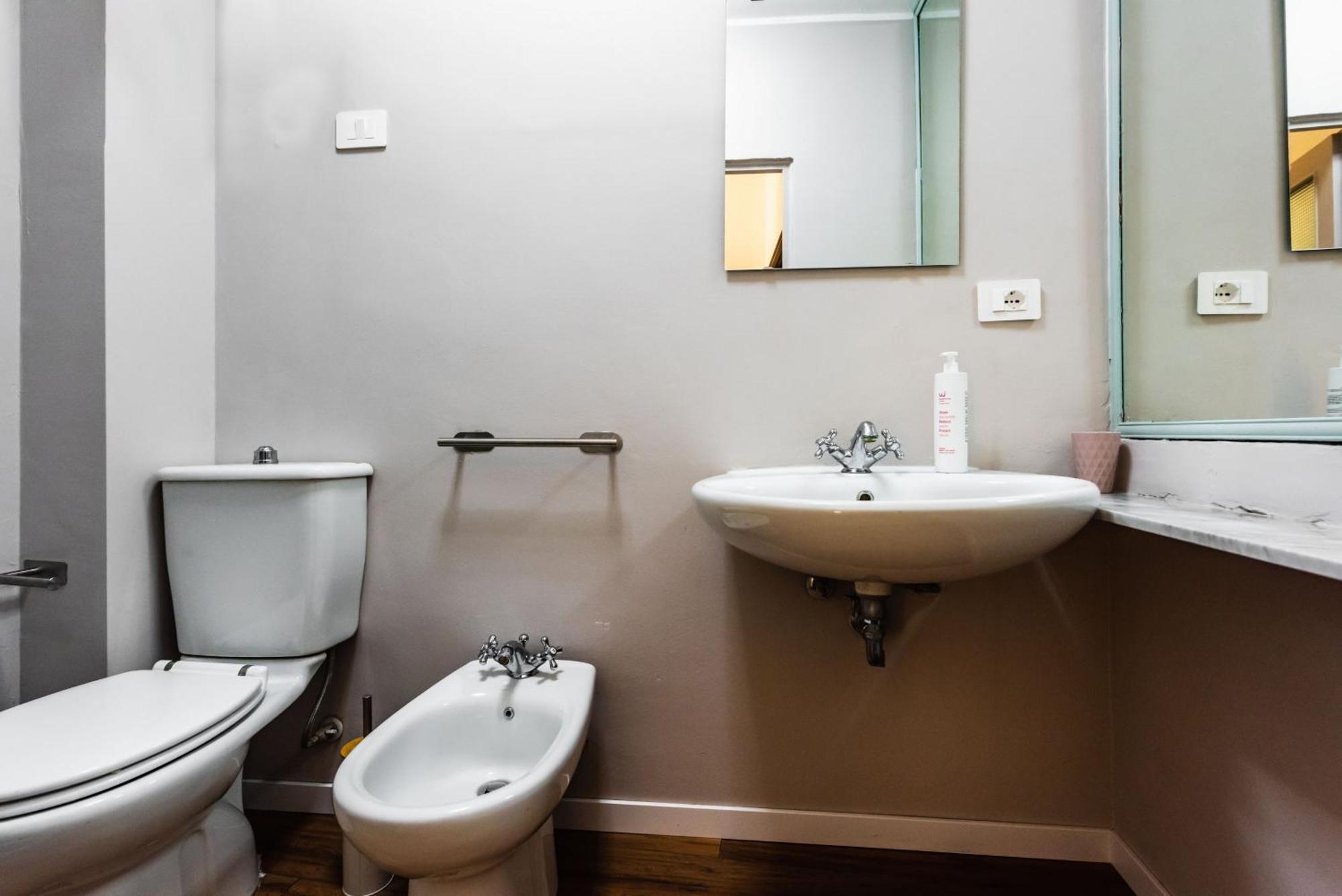 Modern Macha Apartment By Wonderful Italy カターニア エクステリア 写真